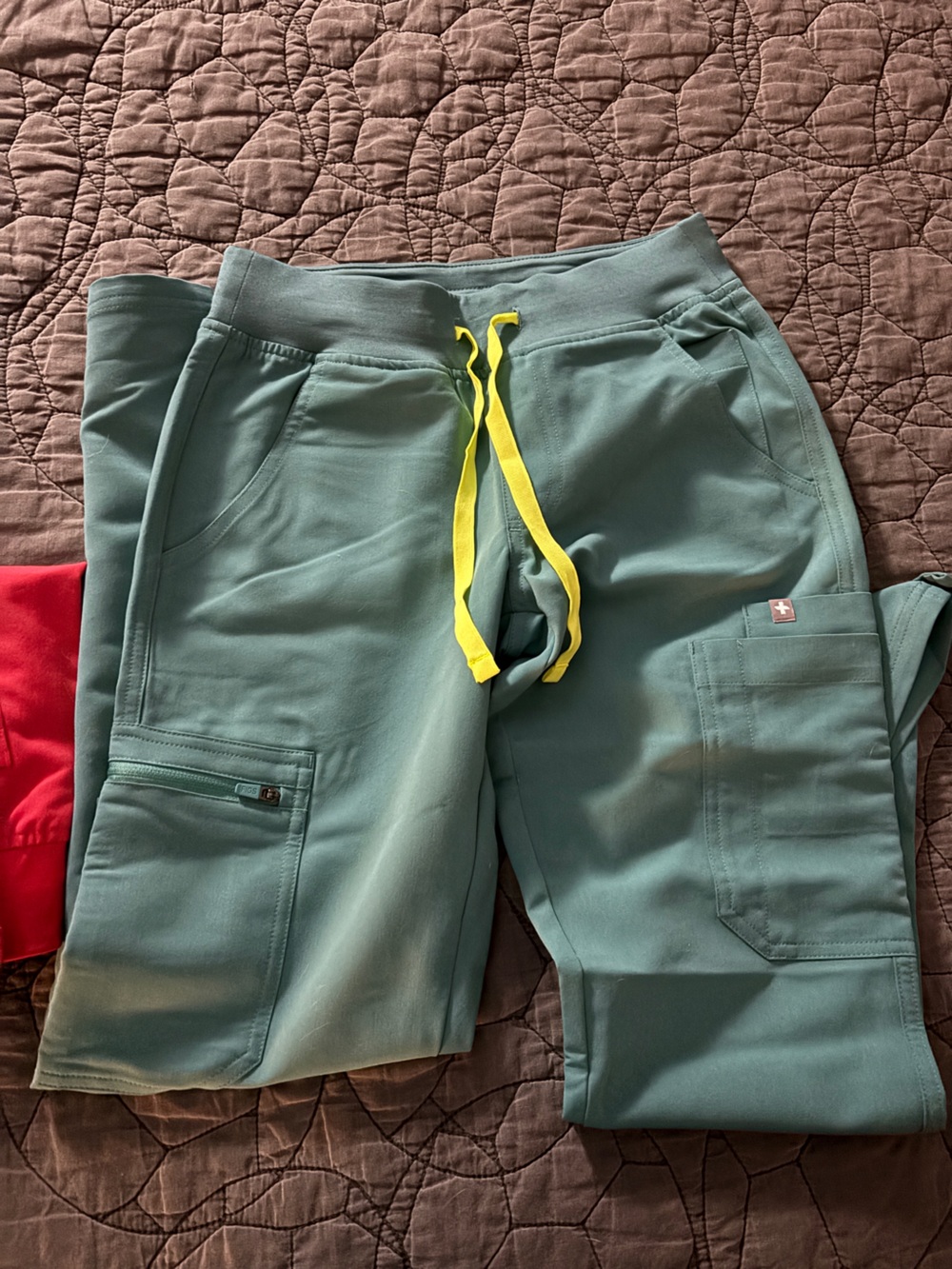 Figs petite skinny yola pants cactus XXS